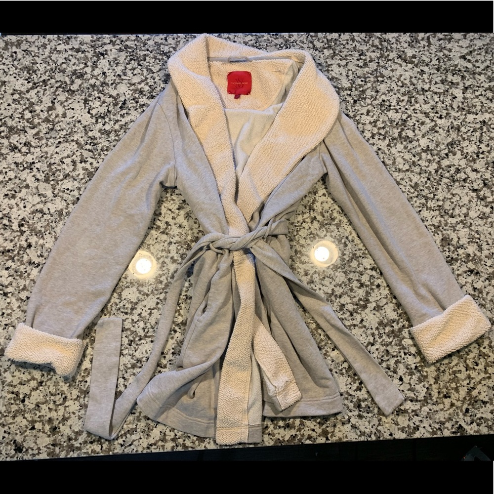 Super cozy robe.
